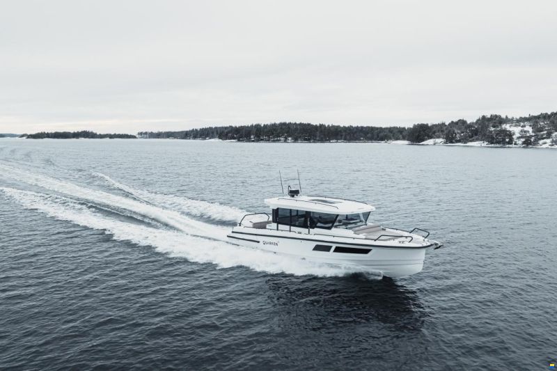 Quarken 35 Cabin Tourer