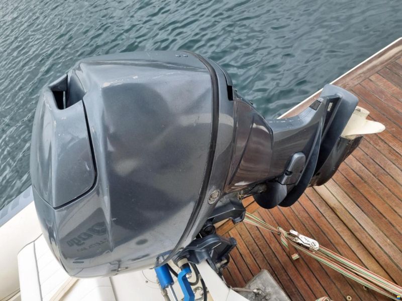 Ferretti 68