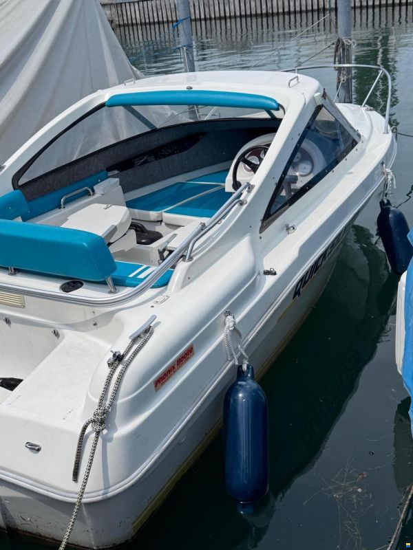 Quicksilver 485 Bora