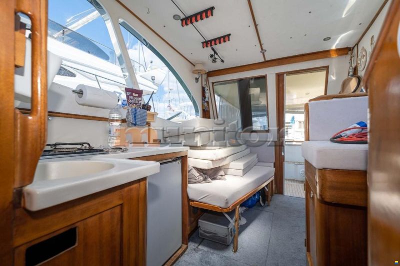 Trawler Custom Built TRAWLER - Custom Bu