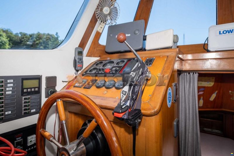 Trawler Custom Built TRAWLER - Custom Bu