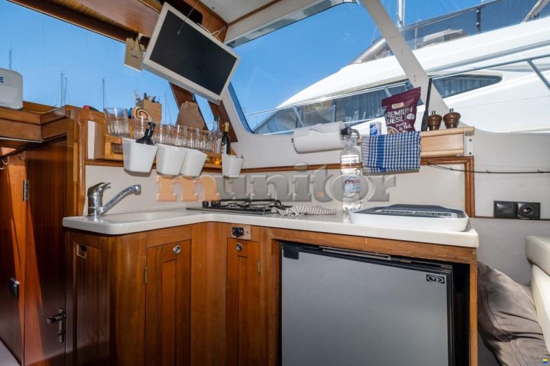 Trawler Custom Built TRAWLER - Custom Bu