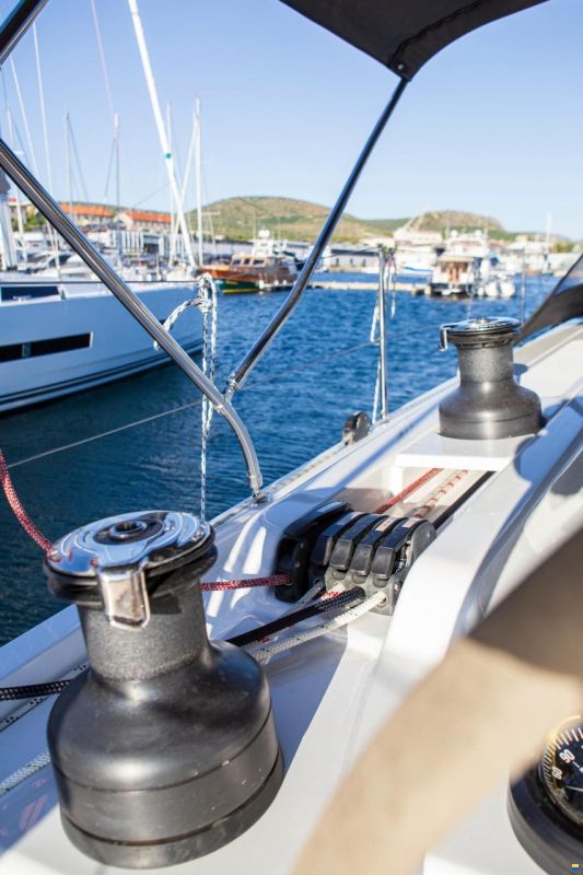Hanse 508