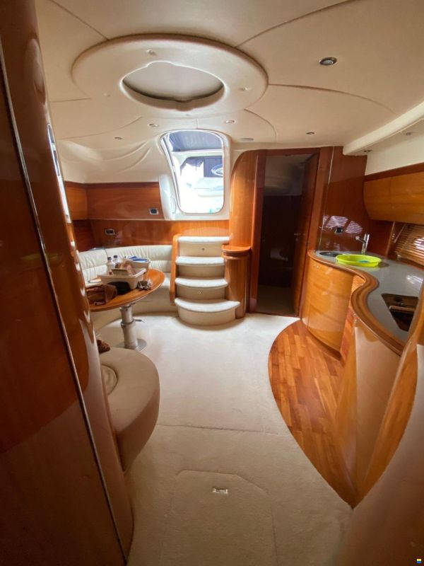 Atlantis 47