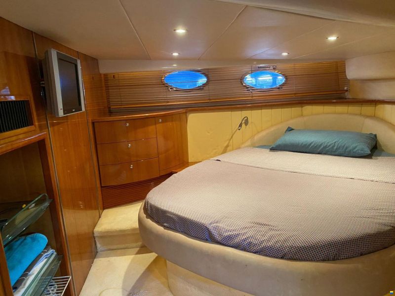Atlantis 47