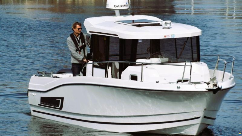 JEANNEAU MOTORBÅT 795 MERRY FISHER MARLI