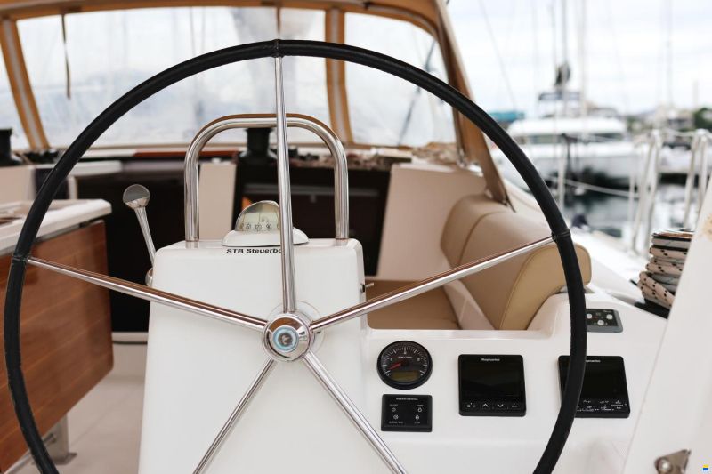 Dufour 460 GL