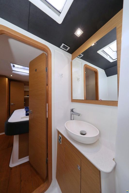Dufour Catamarans 48