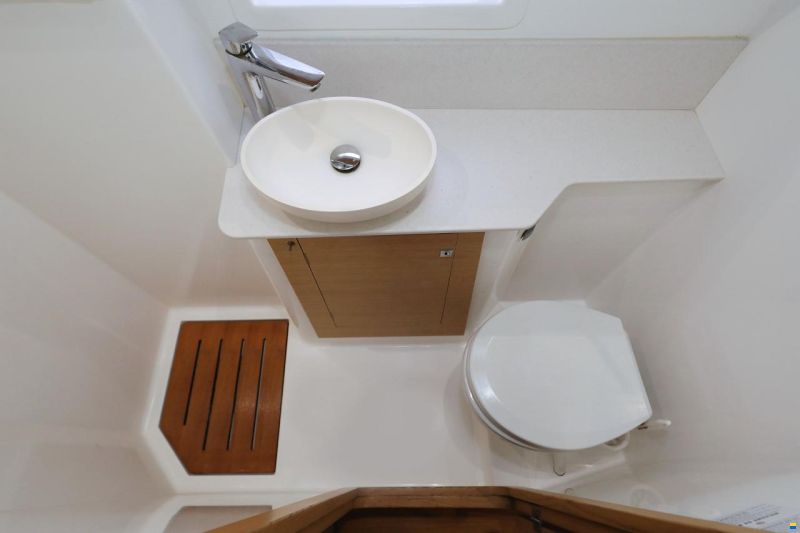 Dufour Catamarans 48
