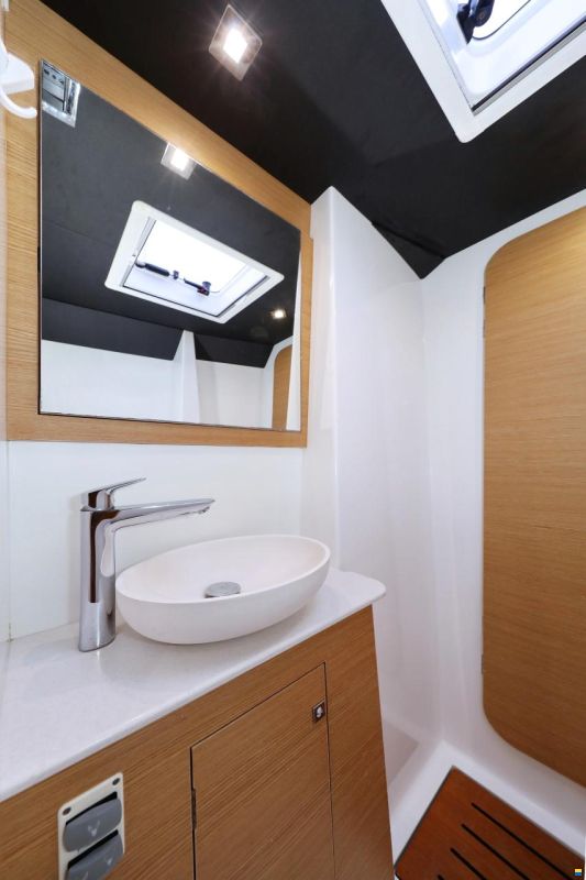 Dufour Catamarans 48