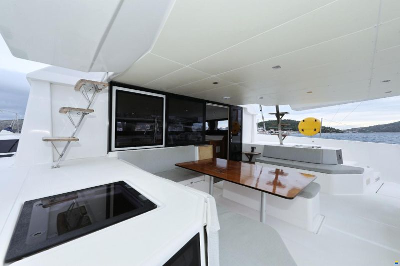 Dufour Catamarans 48