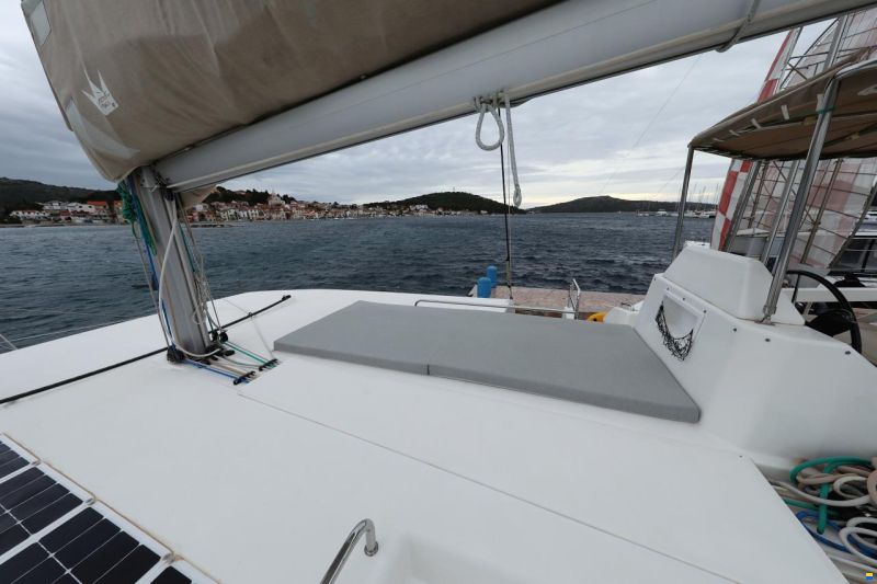 Dufour Catamarans 48