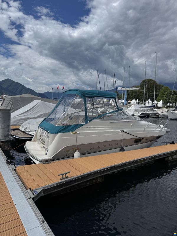 Maxum Cruiser 2400 SCR