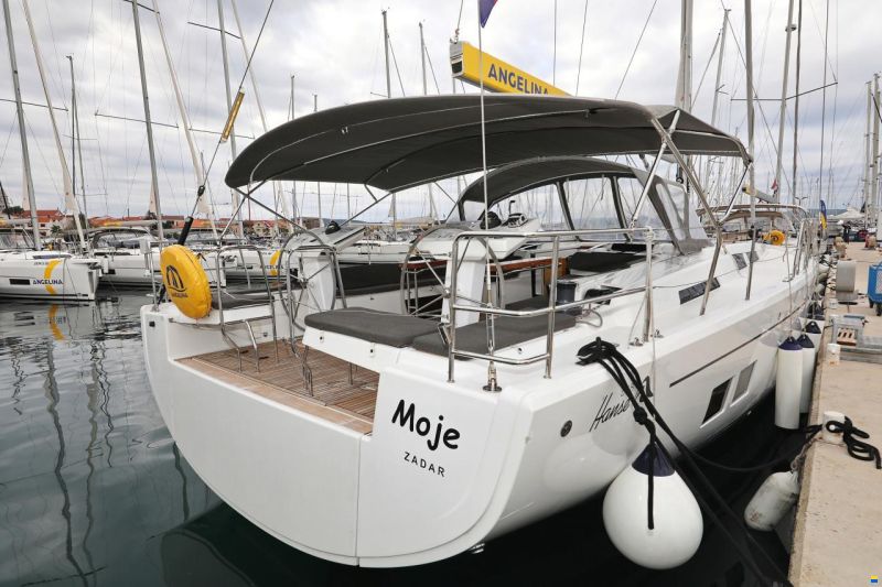 Hanse 548