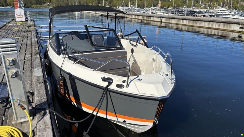 Uttern T65