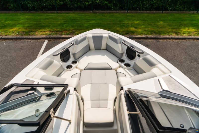 Malibu Wakesetter 20VTX