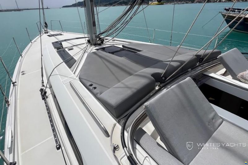 Beneteau Oceanis 51.1