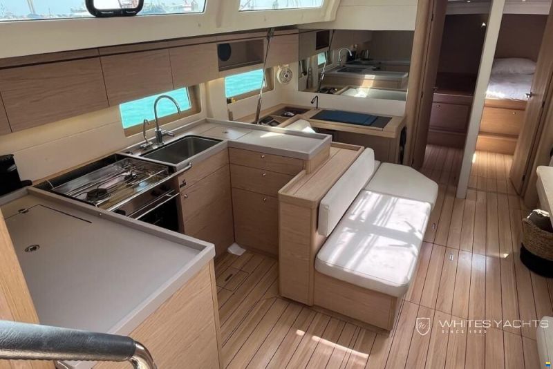 Beneteau Oceanis 51.1