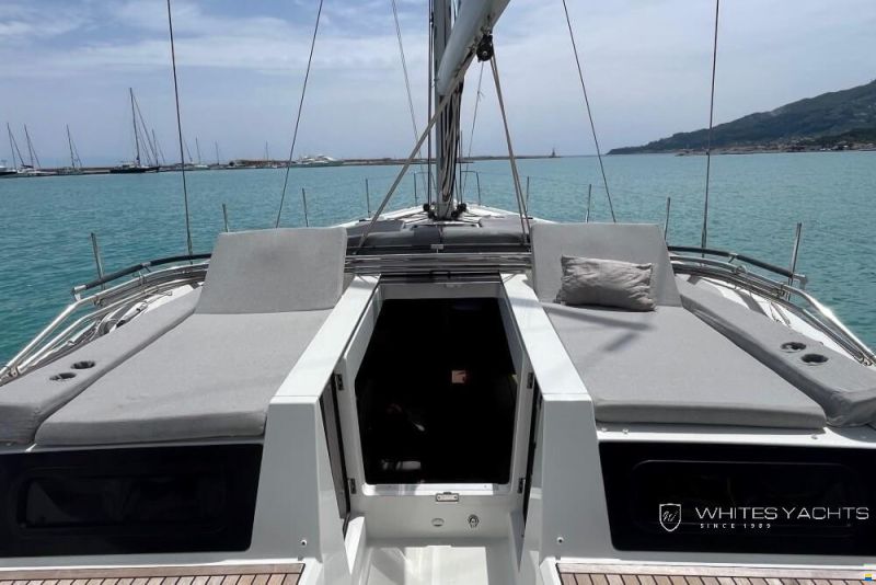 Beneteau Oceanis 51.1