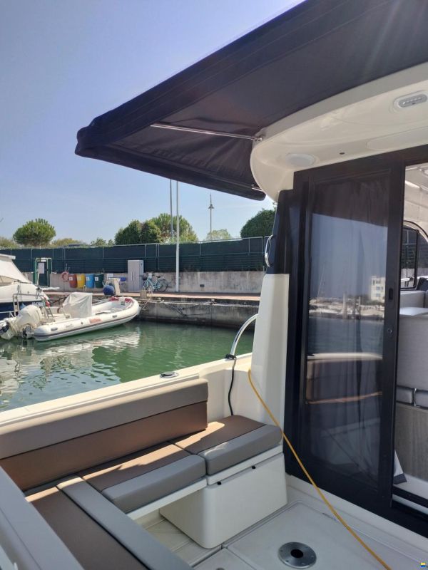 Quicksilver 905 Weekend - Barca cabinata