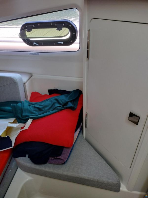 Quicksilver 905 Weekend - Barca cabinata