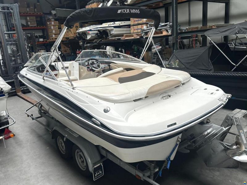 Four Winns 200 Horizon Bowrider