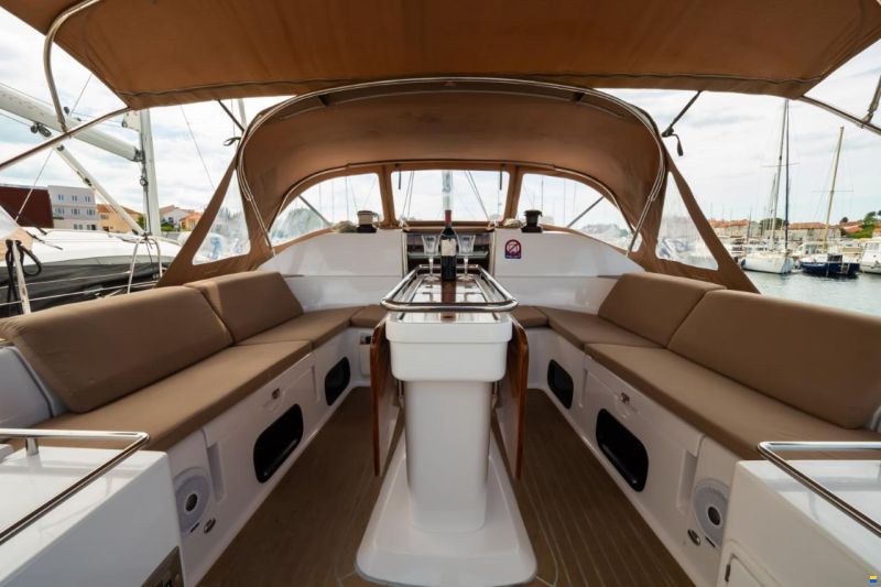 Elan 50 Impression