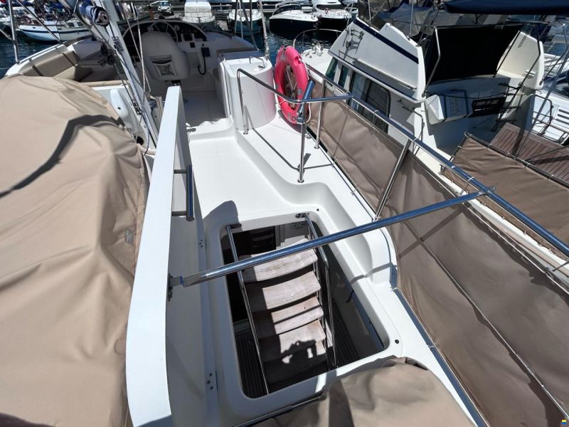 Beneteau Swift Trawler 42