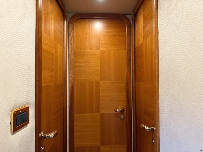 Azimut 55