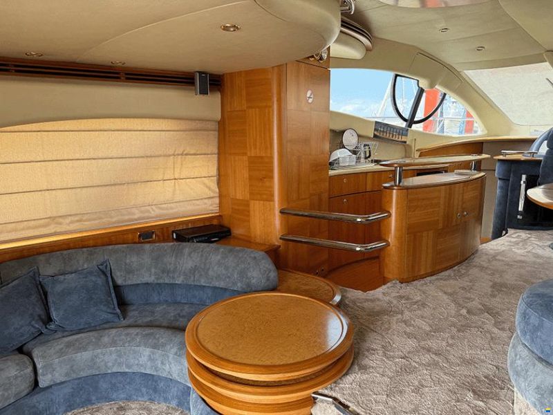 Azimut 55