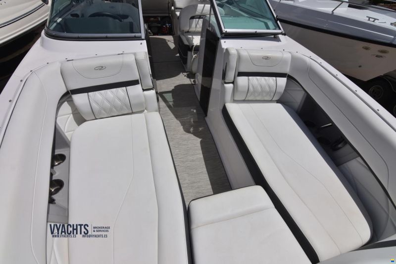 Regal 26 Fasdeck