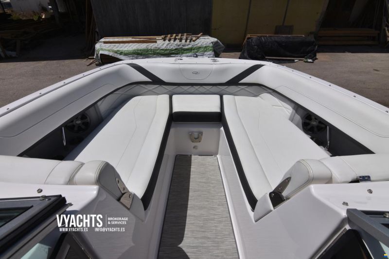 Regal 26 Fasdeck