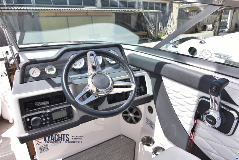 Regal 26 Fasdeck