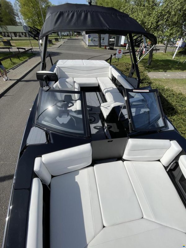 Malibu AXIS A225