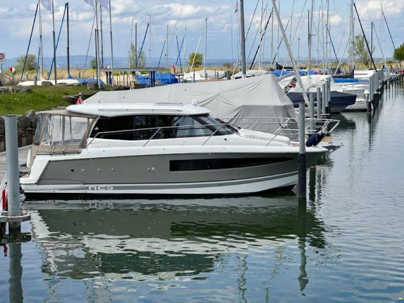 Jeanneau NC 9