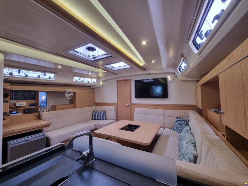 Hanse 445