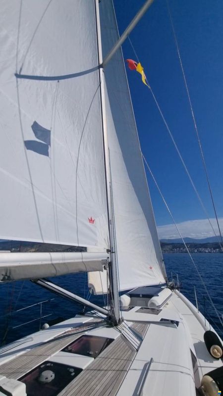 Hanse 445
