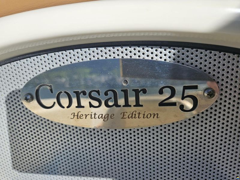 Chris Craft Corsair 25