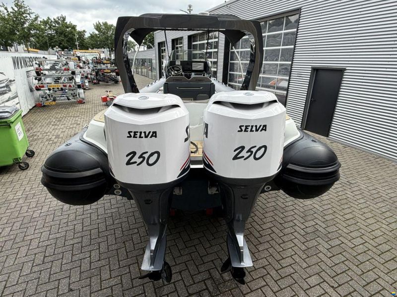 Stingher 30 Gran Turismo