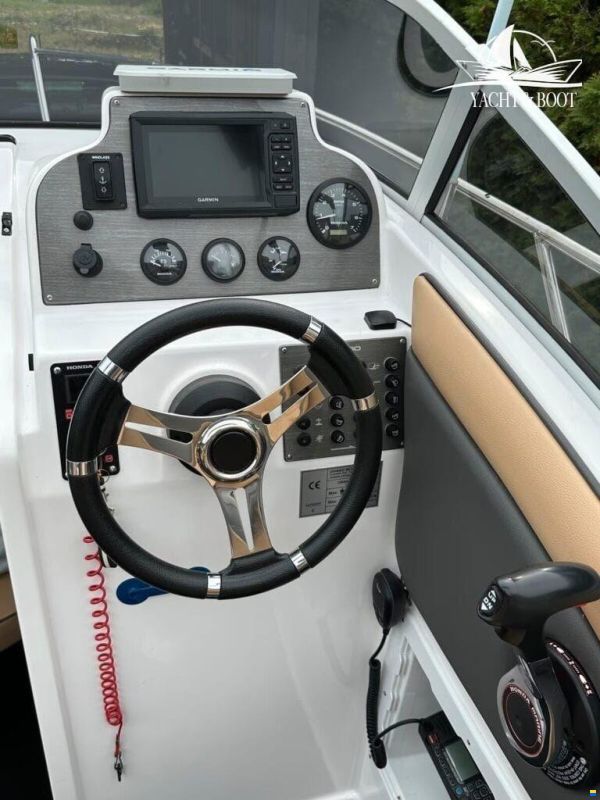 Öchsner Yachtline 20
