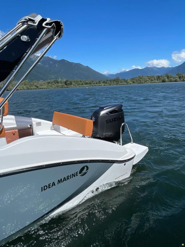 Idea Marine Idea 70.2 Stealth Edition