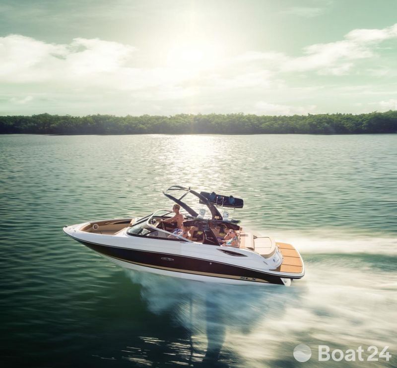 Sea Ray 230 SLX