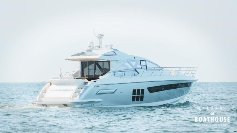 Azimut 55S
