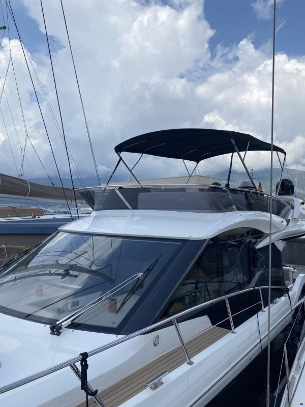 Galeon 440 Fly