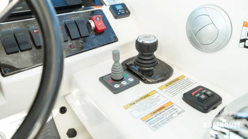 Sea Ray 450 Sundancer