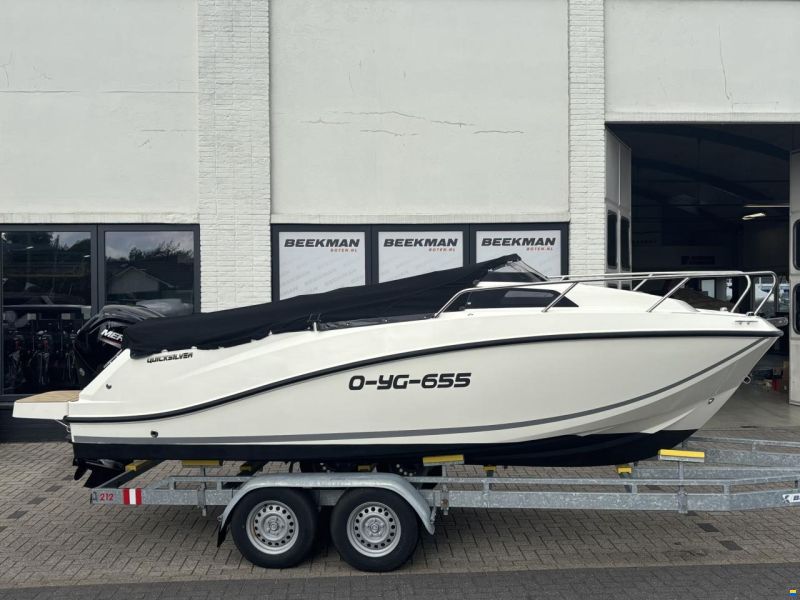 Quicksilver 555 Cabin