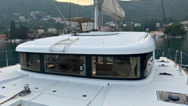 Lagoon 39