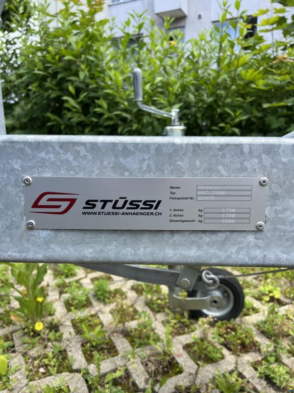 Stüssi Sportgeräteanhänger bis 3500 kg