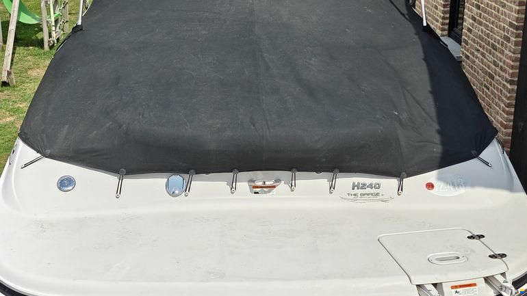 Four Winns H420