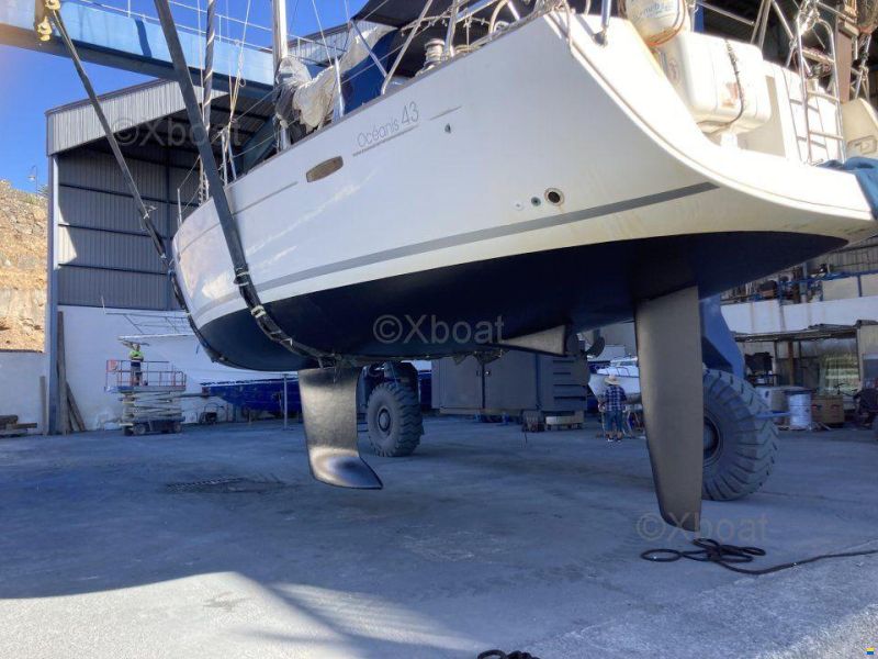 Beneteau OCEANIS 43